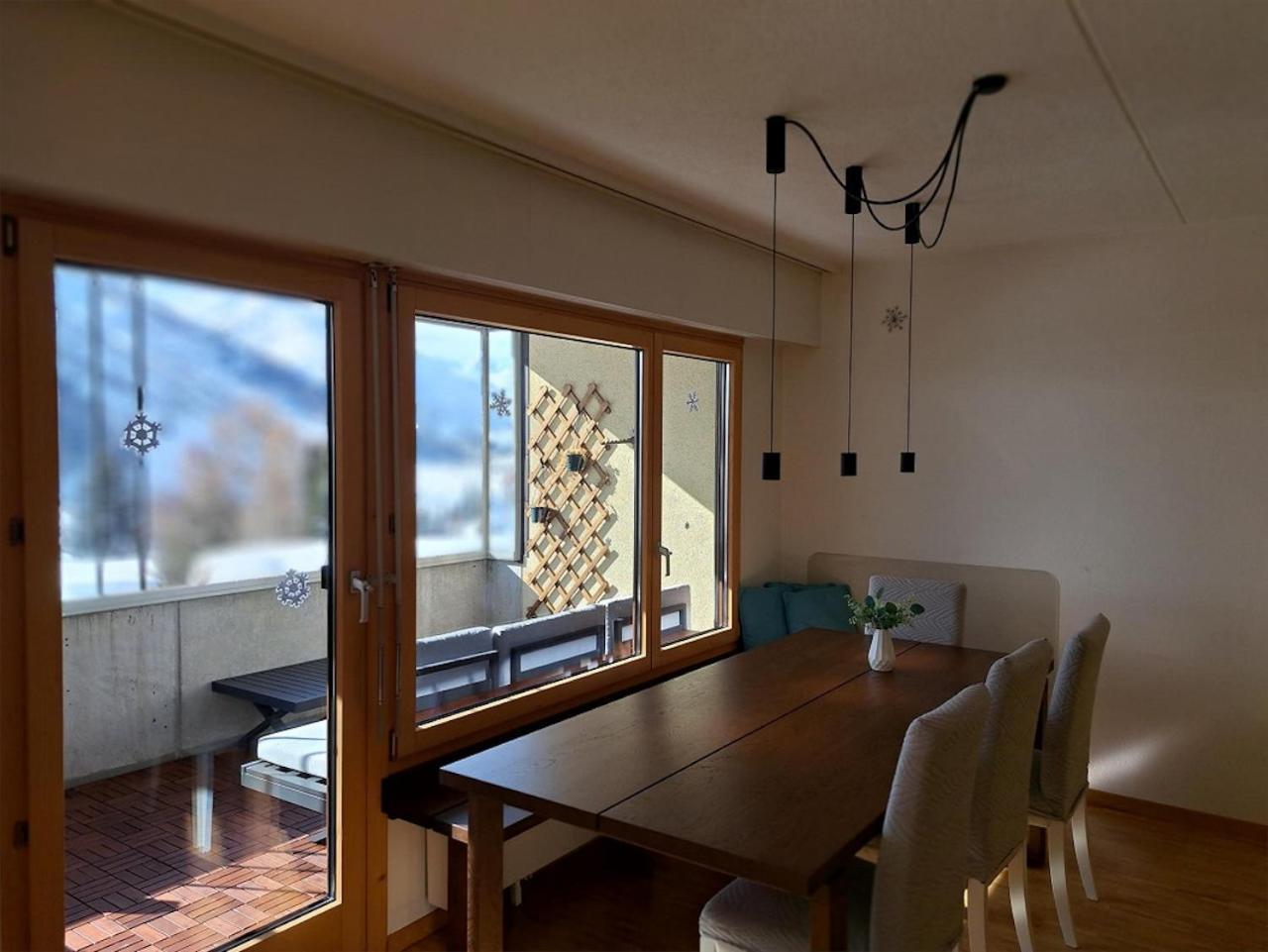Top Modernes Apartment Im Herzen Von Andermatt Balkon & Bergblick Εξωτερικό φωτογραφία
